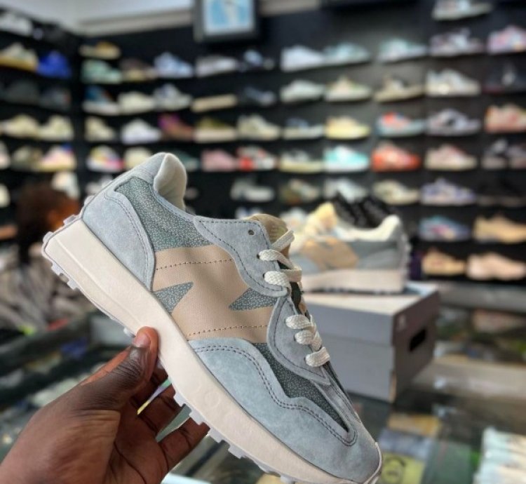 Newbalance 327 Juniper Sneakers