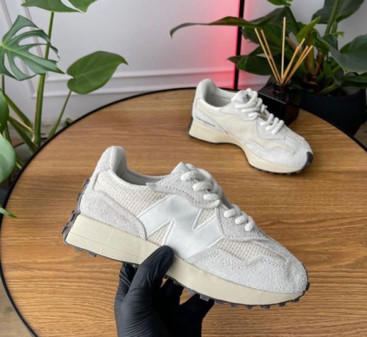 Newbalance 327 Sea Salt Linen Sneakers