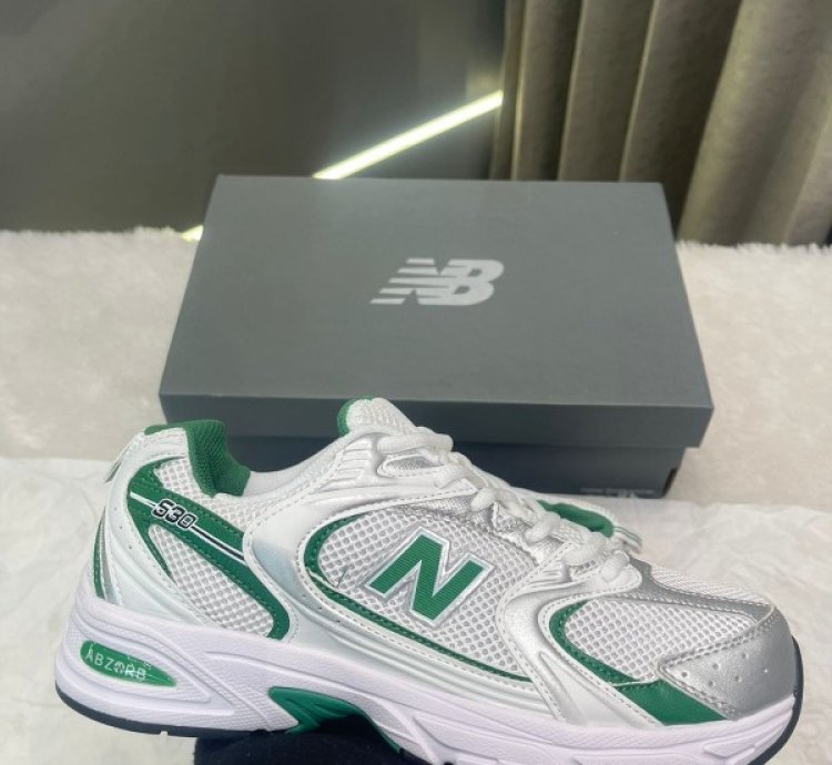 Newbalance 530 Green Sneakers