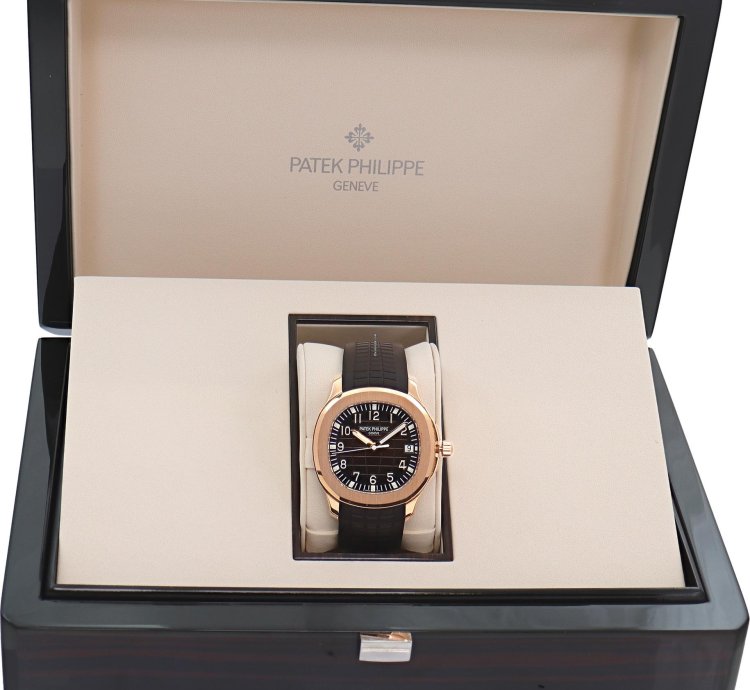 Patek Philippe Aquanaut 5167r 18k Rose Gold 41mm Watch