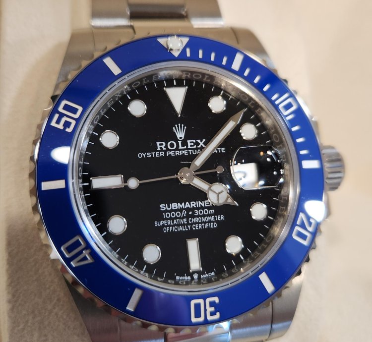 Rolex Submariner Date White Gold New Unworn 2022