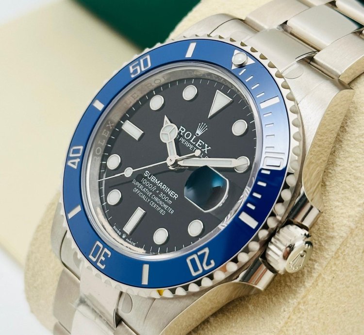 Rolex Submariner Date White Gold Submariner Date 126619lb Blue Bezel