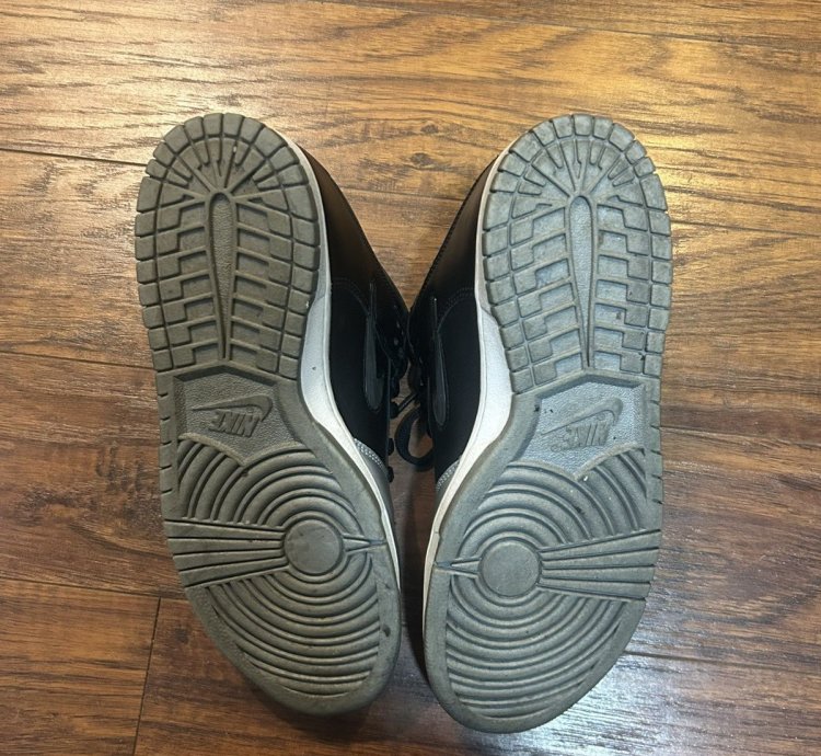 Supreme Dunks