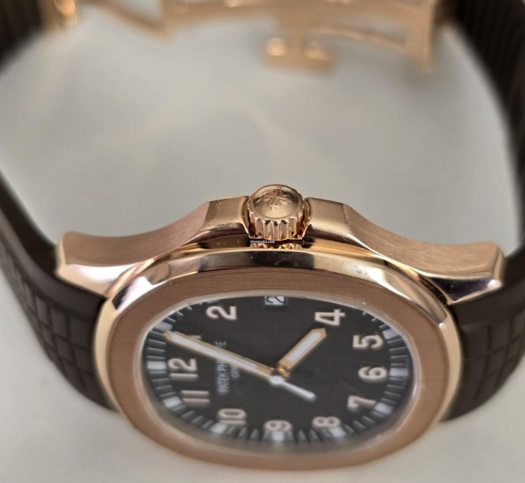Patek Philippe Aquanaut 5167r-001 18k 40mm Brown Dial Watch 2010 Papers