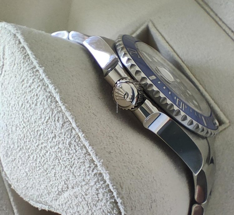 Rolex Submariner Date White Gold Unworn Full Set 2022 Official Rolex Warranty