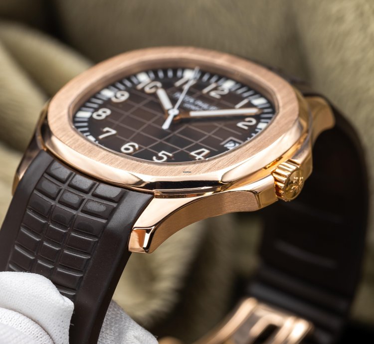 Patek Philippe Aquanaut 5167r-001 40mm Rose Gold Brown Dial Full Set