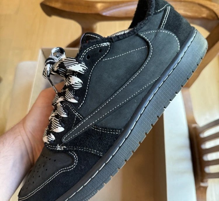 Air Jordan 1 Retro Low Og Sp Travis Scott Black Phantom