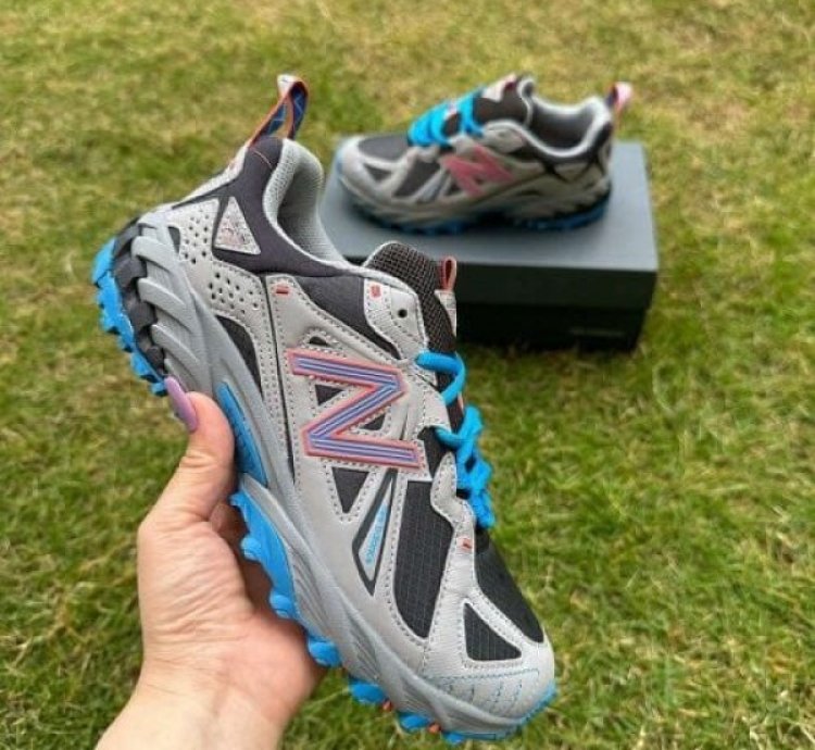Newbalance 610 Graffin Blue Sneakers