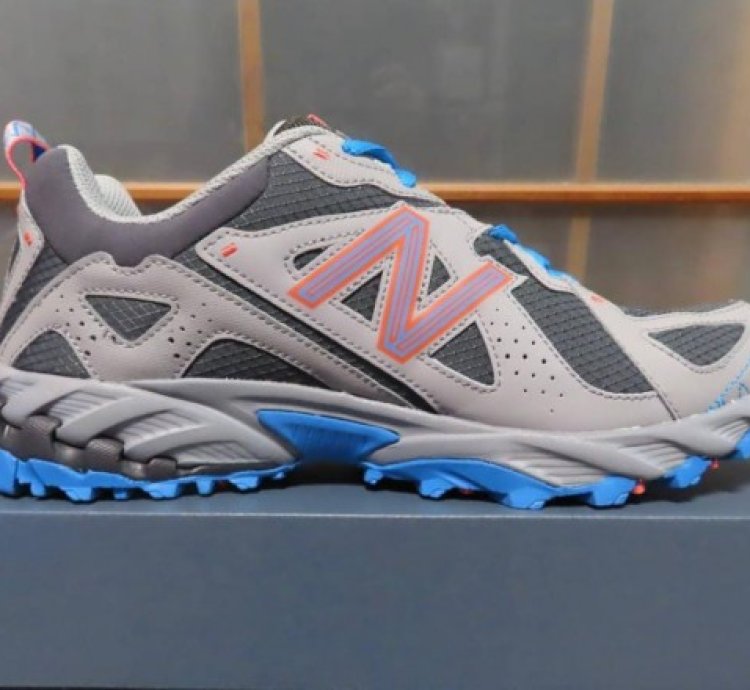 Newbalance 610 Graffin Blue Sneakers