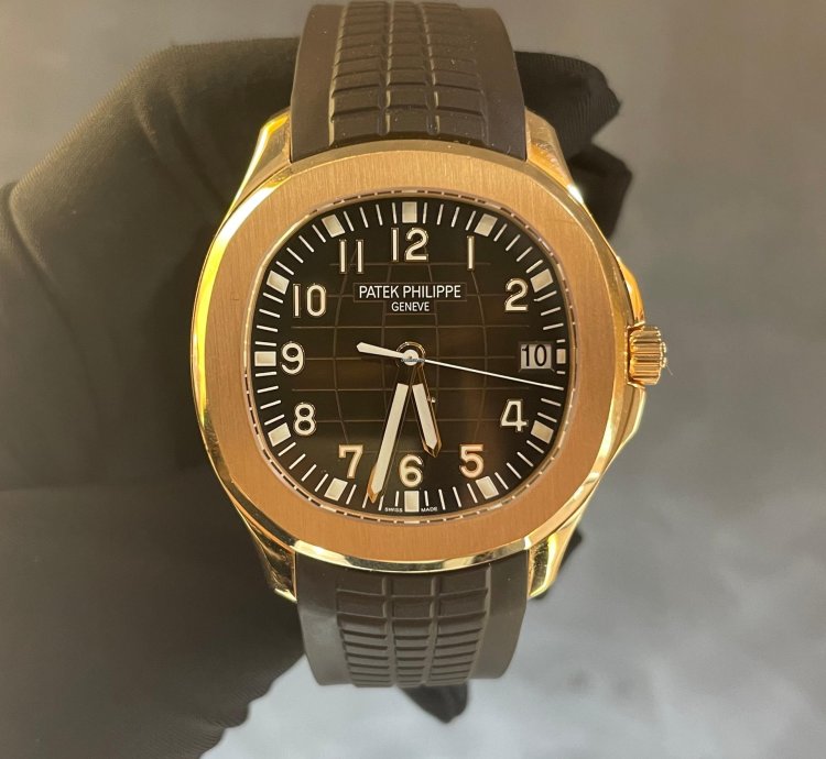 Patek Philippe Aquanaut 5167r-001 Automatic 2019 Rose Gold Very Good