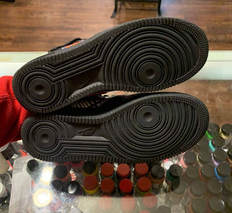 Supreme Nba Air Force 1 Mid 07 Black