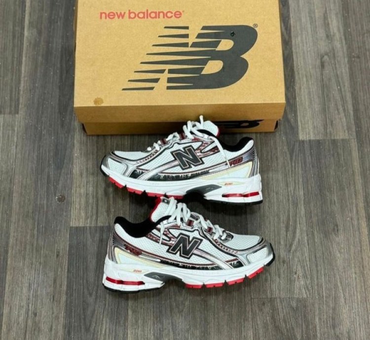 Newbalance 740 Silver Red Sneakers