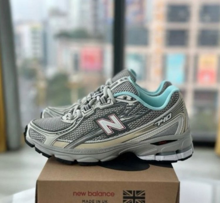 Newbalance 740 Vintage Grey Blue Sneakers