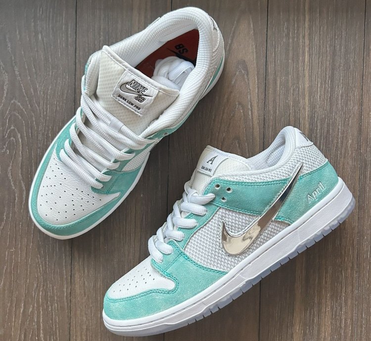 Nike Dunk Sb April Skateboards