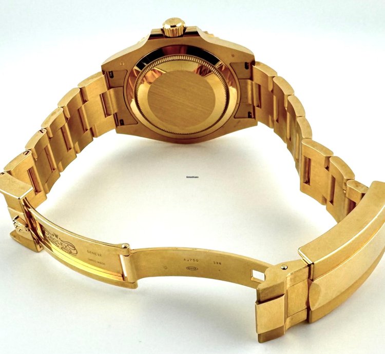 Rolex Submariner Date Yellow Gold Submariner Date Like New Complete 2021