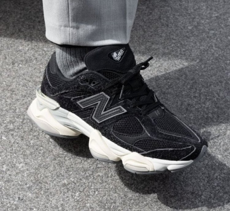 Newbalance 9060 Black Sea Salt Sneakers