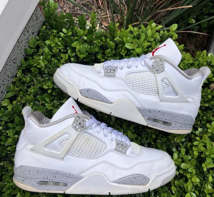 Air Jordan 4 Retro White Oreo