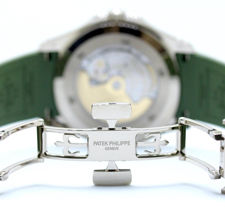 Patek Philippe Aquanaut 5168g Green - March 2021