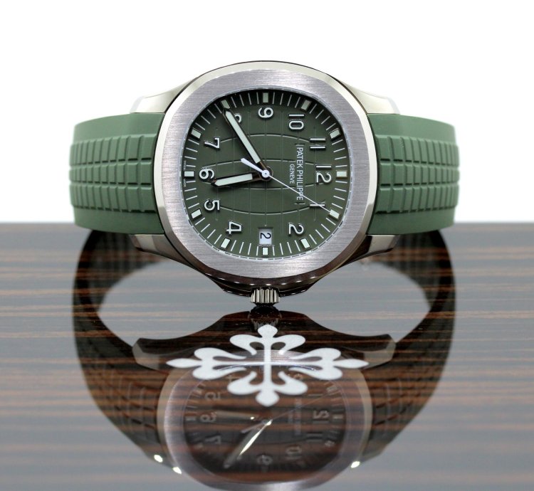 Patek Philippe Aquanaut 5168g Green - March 2021
