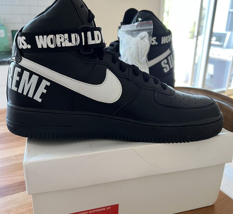 Supreme Nike Air Force 1 High World Famous Black