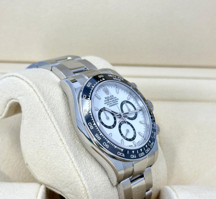 Rolex Unworn 2025 Panda 126500ln-0001 Complete