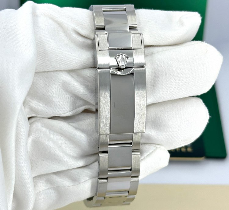 Rolex Unworn 2025 Panda 126500ln-0001 Complete