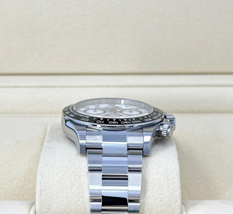Rolex Unworn 2025 Panda 126500ln-0001 Complete