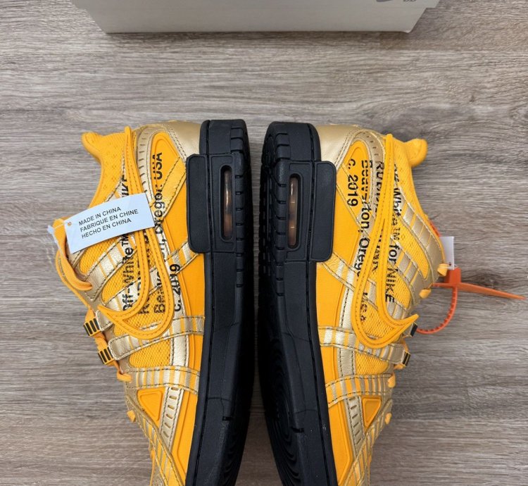 Nike Dunk Yellow Off Whites