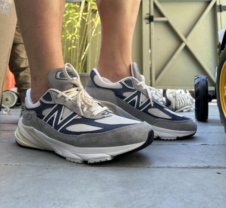 Newbalance 990 V6 Grey Navy Running Shoes