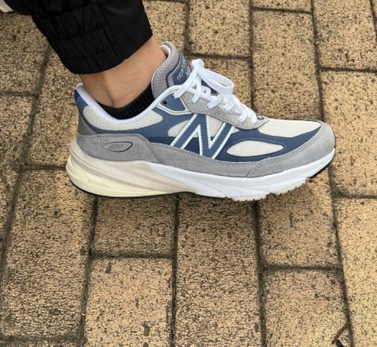 Newbalance 990 V6 Grey Navy Running Shoes