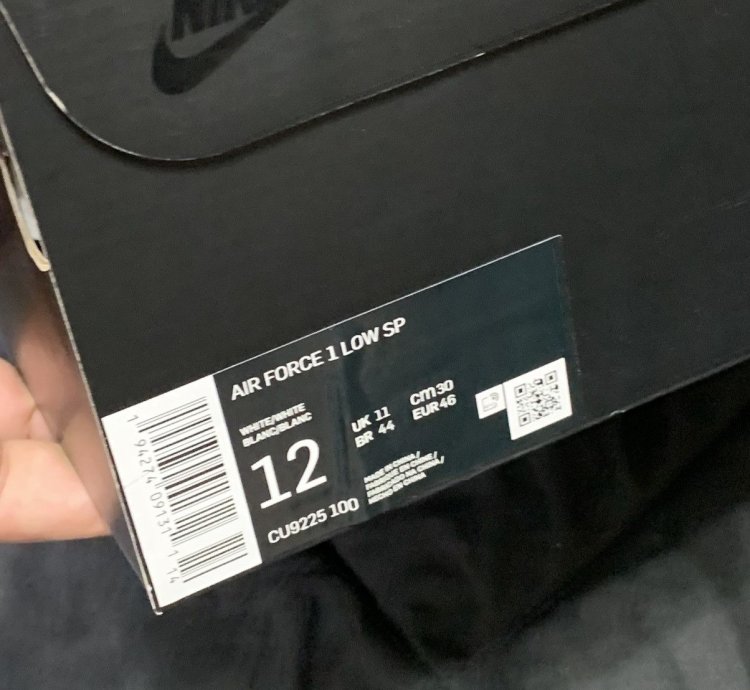 Supreme Nike Air Force 1 Low - Size 12
