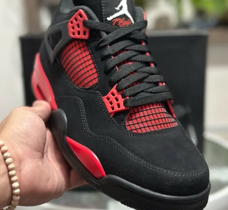 Air Jordan 4 Retro Red Thunder