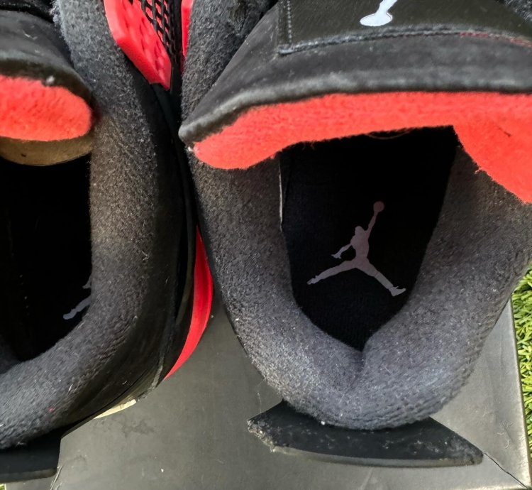 Air Jordan 4 Retro Red Thunder