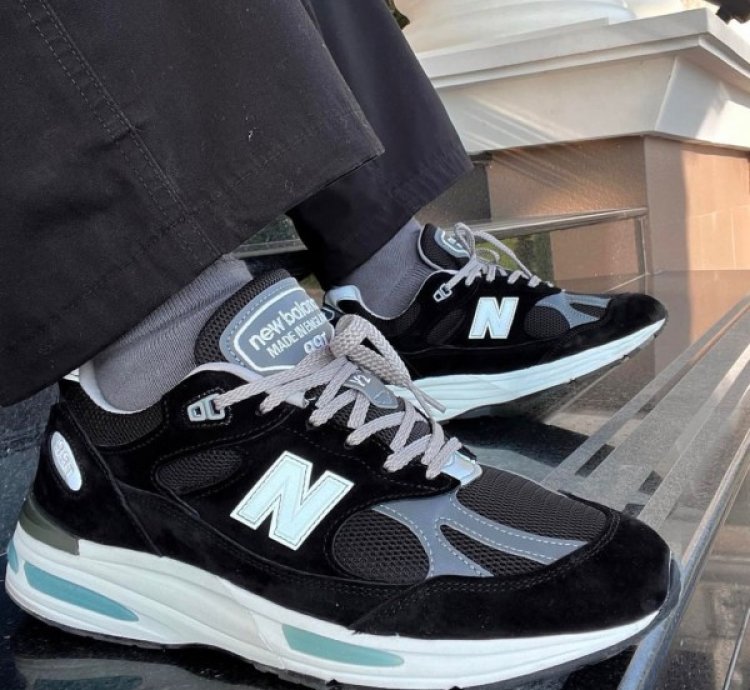 Newbalance 991 V2 Black Grey Sneakers