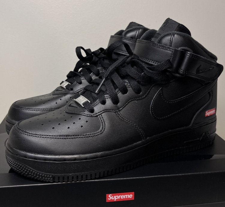 Supreme Nike Air Force 1 Mid Box Logo - Triple Black