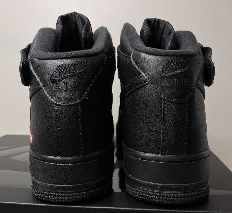 Supreme Nike Air Force 1 Mid Box Logo - Triple Black