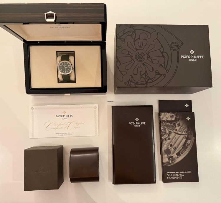 Patek Philippe Aquanaut 5168g-010