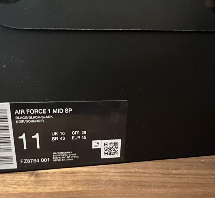 Supreme Nike Air Force 1 Mid Box Logo Triple Black 11
