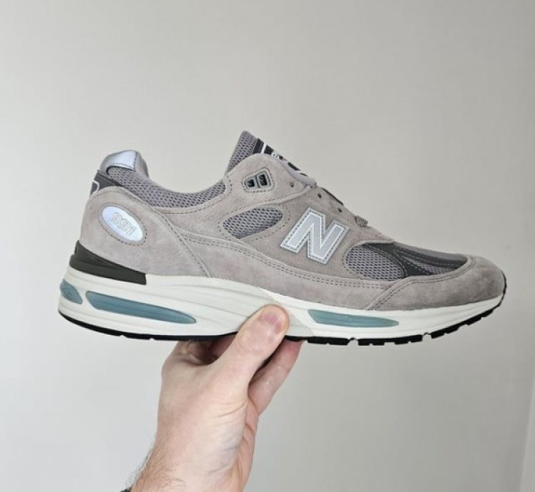 Newbalance 991 V2 Rock Ridge Sneakers