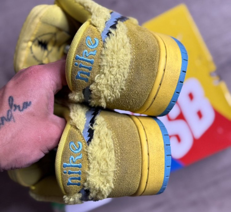 Nike Grateful Dead Sb Dunk Low Yellow Bear