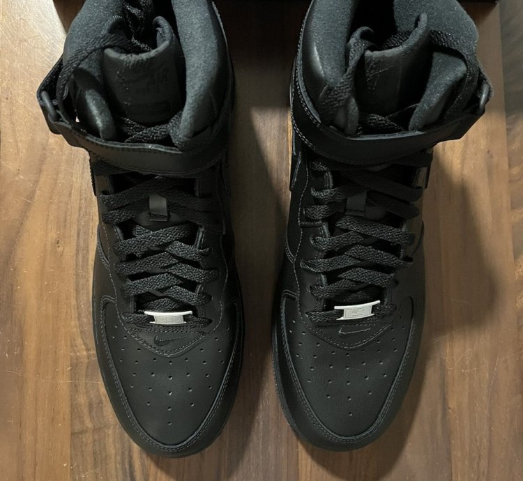 Supreme Nike Air Force 1 Mid Box Logo Triple Black 11