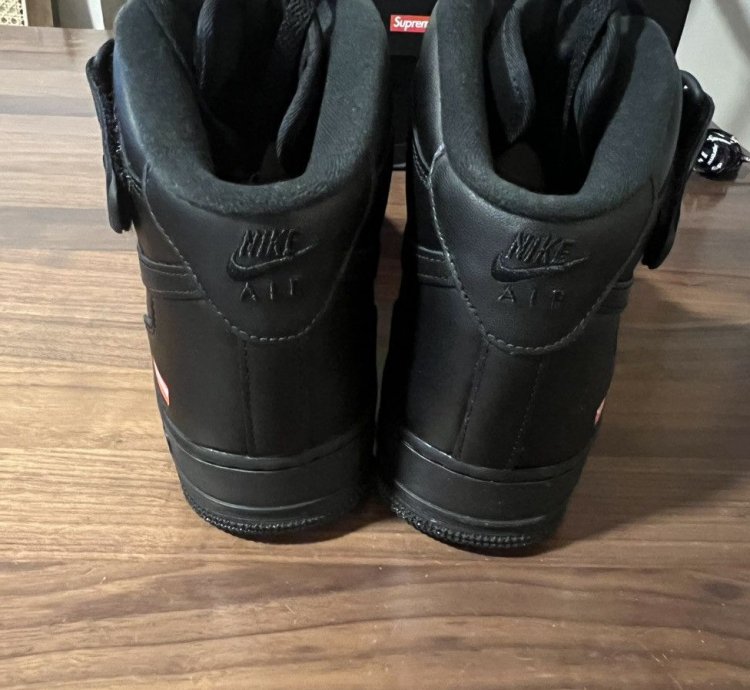 Supreme Nike Air Force 1 Mid Box Logo Triple Black 11