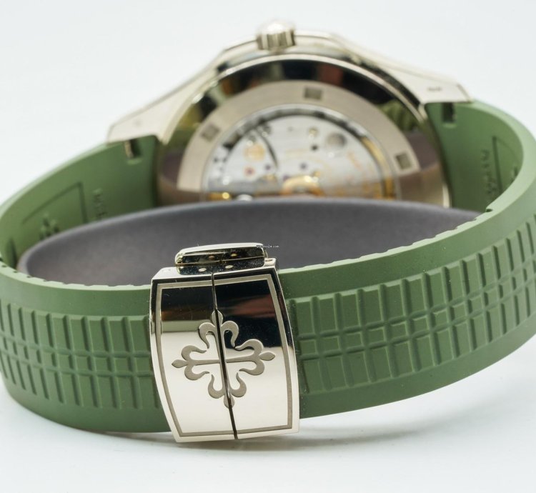 Patek Philippe Aquanaut 5168g-010 5168g White Gold Khaki Green 2021 Fa