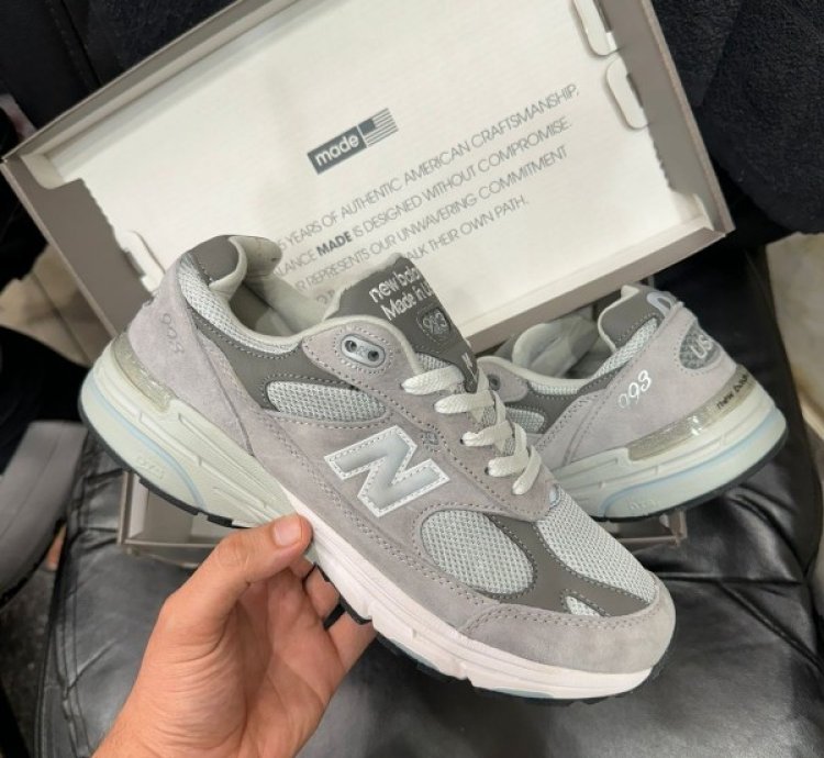 Newbalance 993 Grey Running Shoes