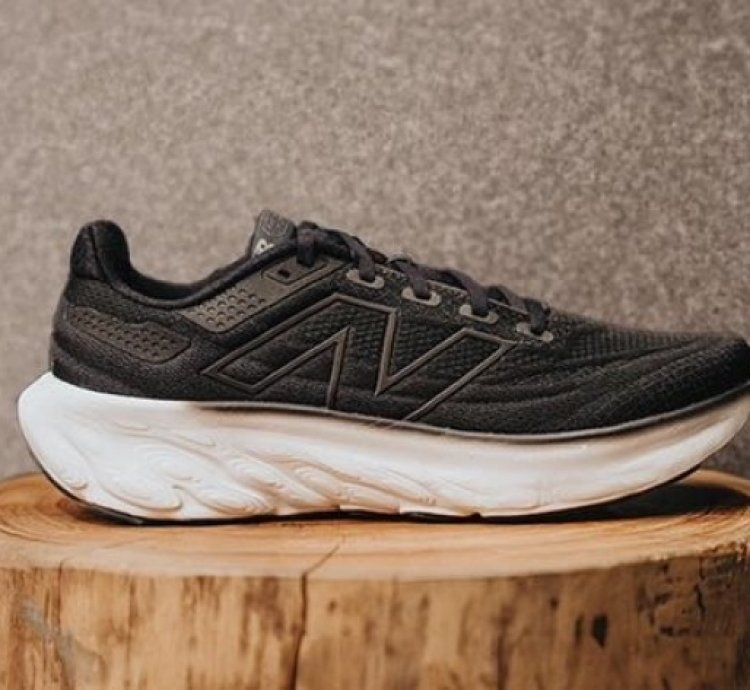 Newbalance Fresh Foam 1080v13 Black White Running Shoes