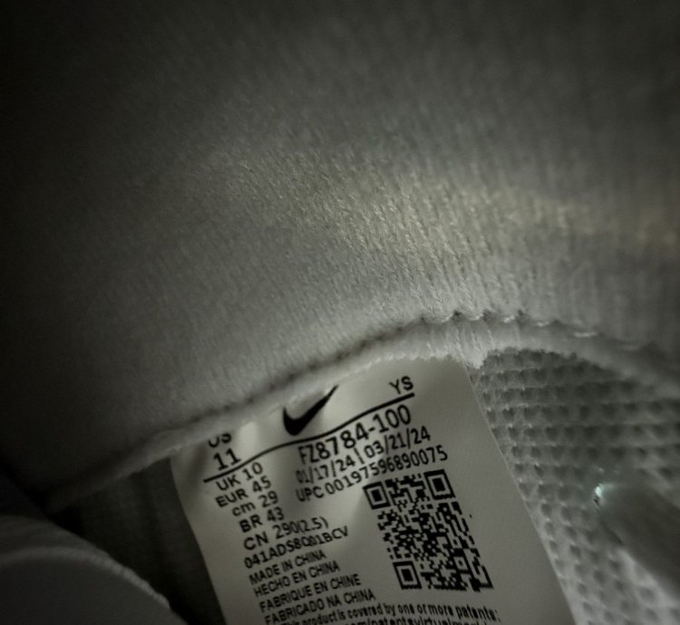 Supreme Nike Air Force 1 Mid Box Logo Triple White 11