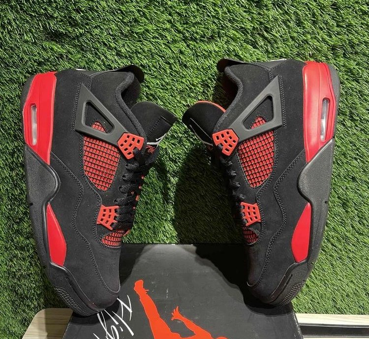 Air Jordan 4 Retro Red Thunder
