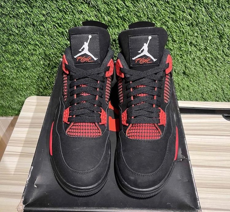 Air Jordan 4 Retro Red Thunder