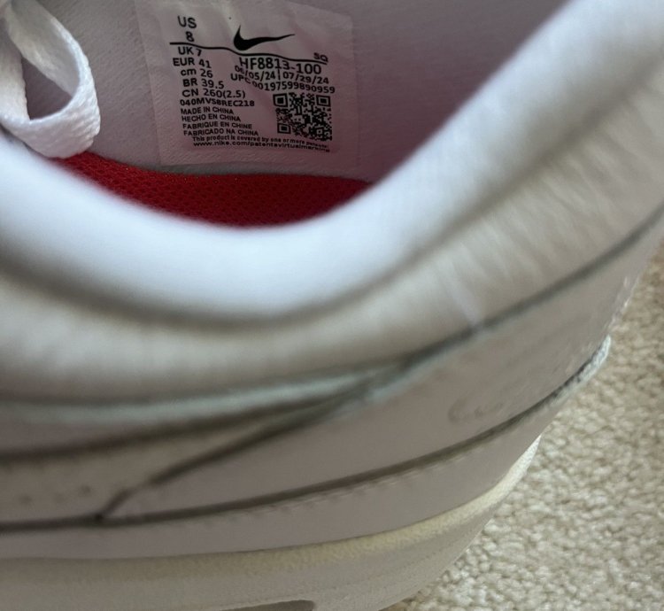 Supreme Nike Air Max 1