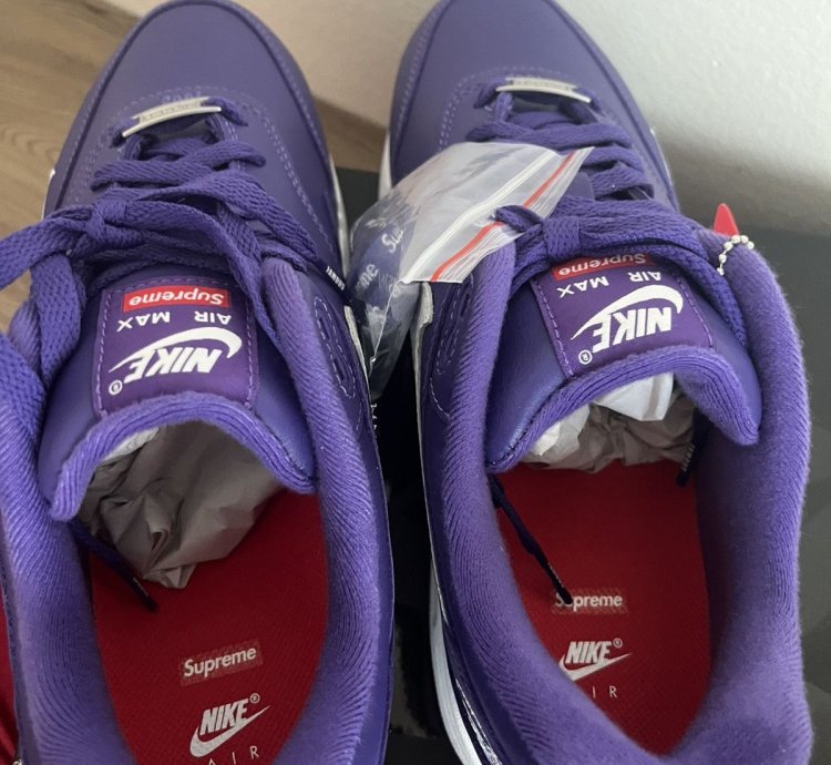 Supreme Nike Air Max 1 87 Sp